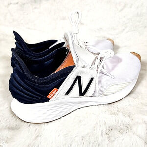 New Balance Mens FF Roav V1 MROAVRH1 White Running Shoes Sneakers Size 8 D